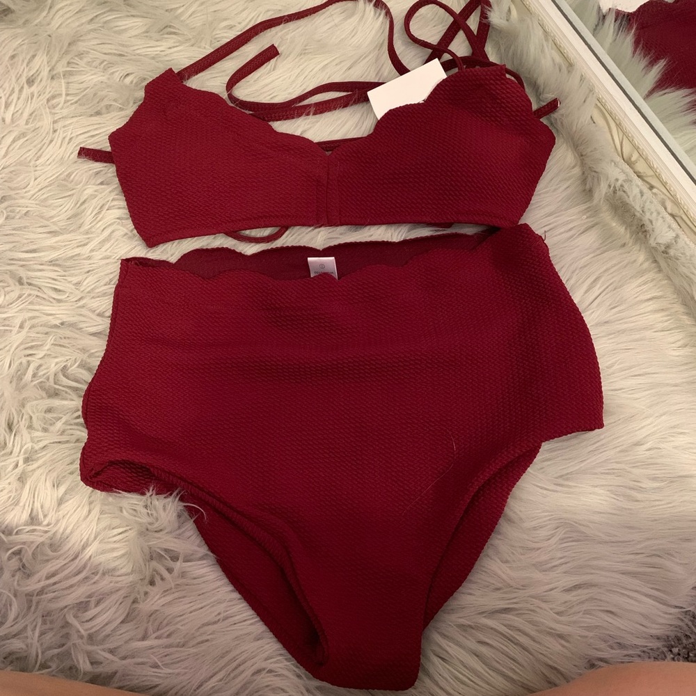 High waisted scalloped lined Bikini Set